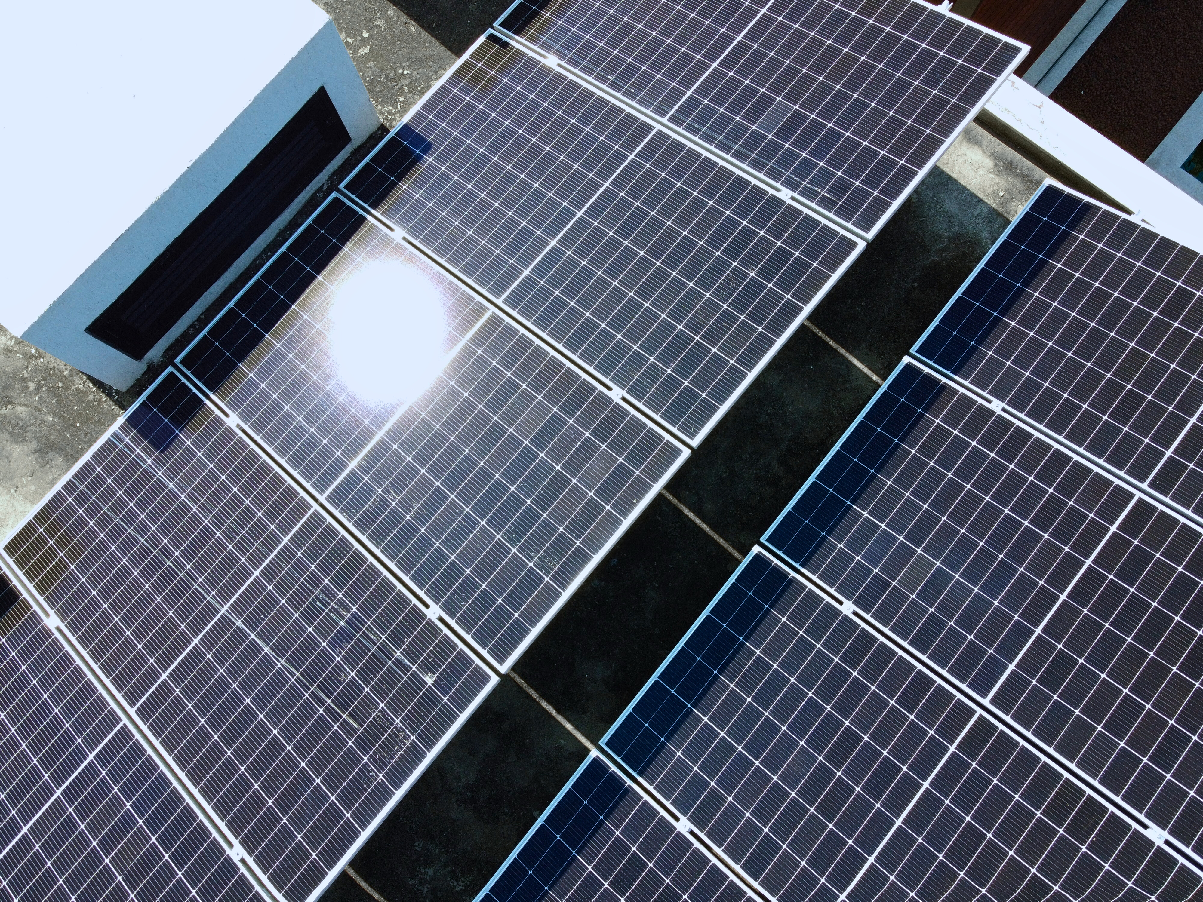 Tecnologia Avançada — Energia Solar Aelius Solar